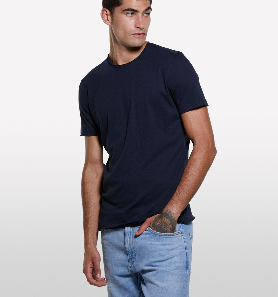 Dark blue slim fit short sleeve t-shirt - men's short sleeve t-shirts - Dark Blue | Sisley image number 3